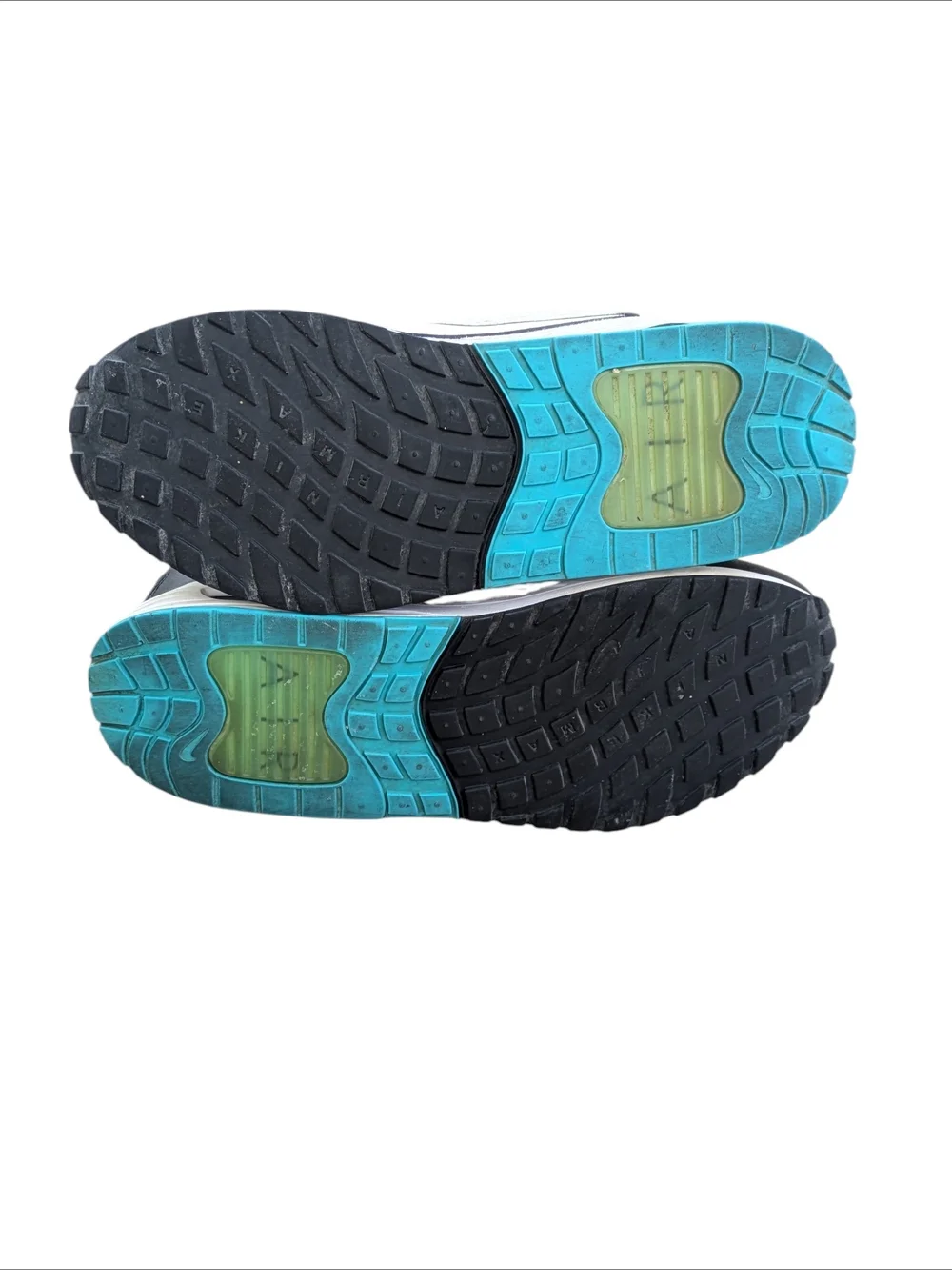 Nike Air Max Solo Men's Size 8 White/Black/Turquoise Running Shoes